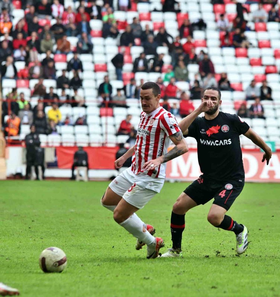 Trendyol Süper Lig: Antalyaspor: 2 - Fatih Karagümrük: 1 (maç Sonucu)