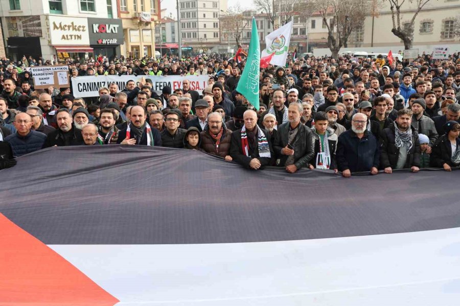 Konya’da Binler Filistin İçin Yürüdü