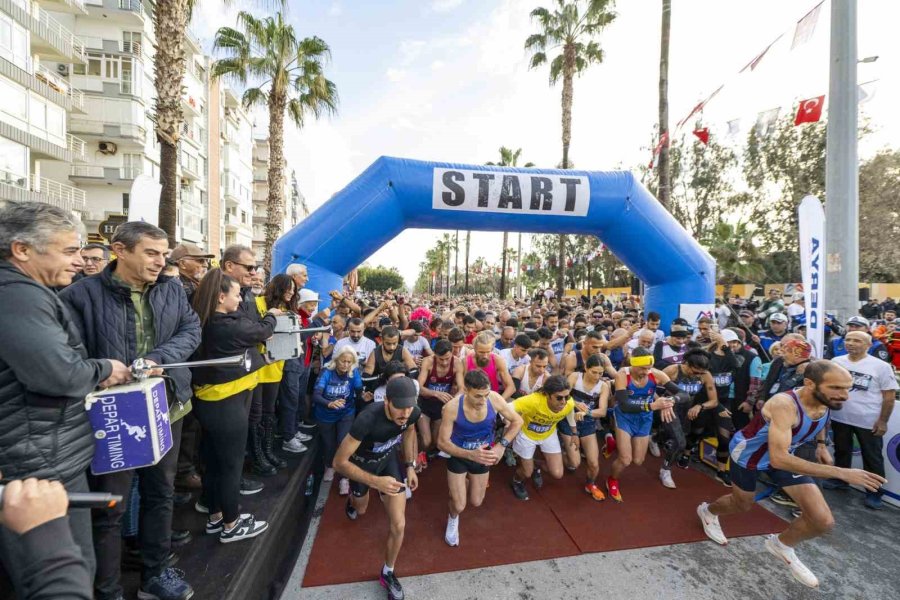 5. Uluslararası Mersin Maratonu Koşuldu