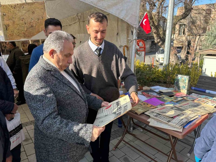 Güzel Havada Antika Pazarı Keyfi