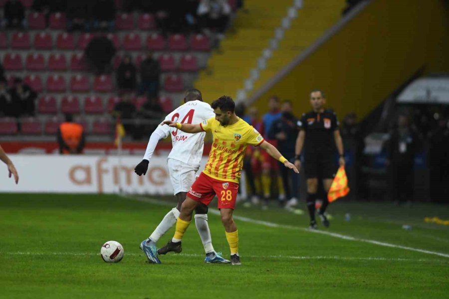 Trendyol Süper Lig: Kayserispor: 2 - Pendikspor: 0 (maç Sonucu)