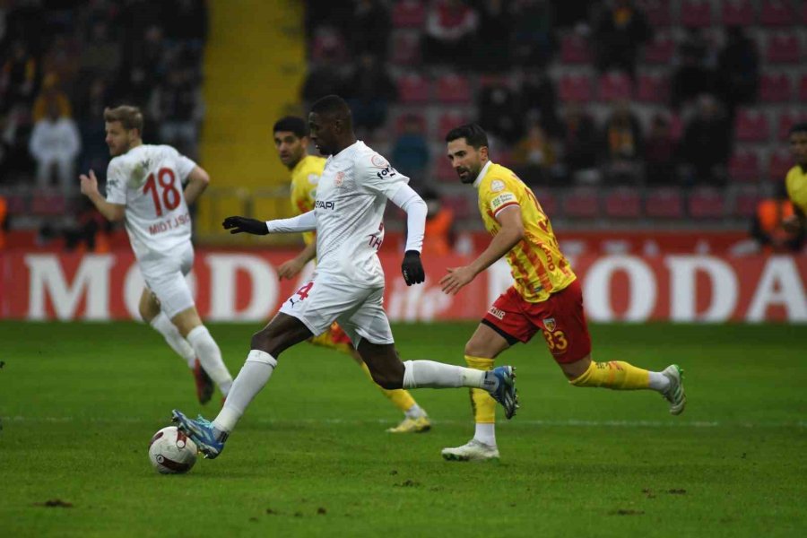 Trendyol Süper Lig: Kayserispor: 2 - Pendikspor: 0 (maç Sonucu)