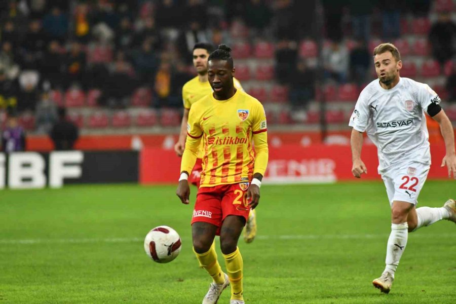 Trendyol Süper Lig: Kayserispor: 2 - Pendikspor: 0 (maç Sonucu)