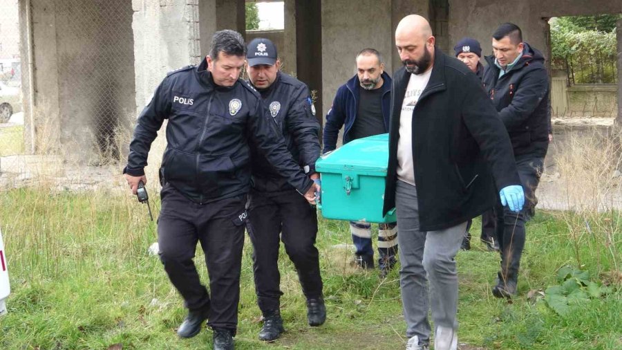 Arkadaşı Tarafından Öldürülen Çocuk Toprağa Verildi