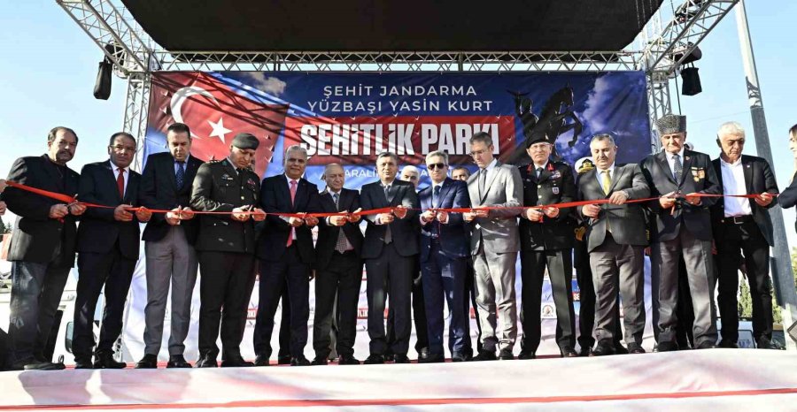 Muratpaşa’da Şehitlik Parkı Törenle Açıldı