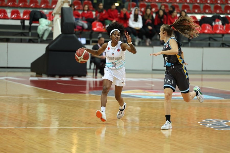 Eurocup Women Play-off: Melikgazi Kayseri Basketbol: 81 - Movistar Estudiantes: 55