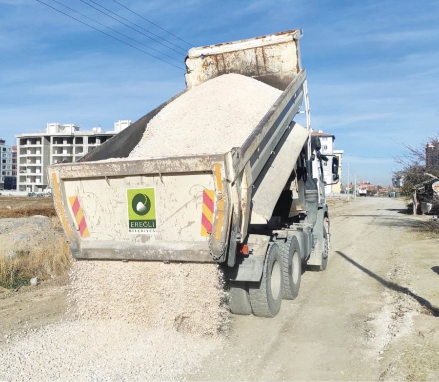 Ereğli’de Yol Bakım Ve Onarım Çalışması Devam Ediyor