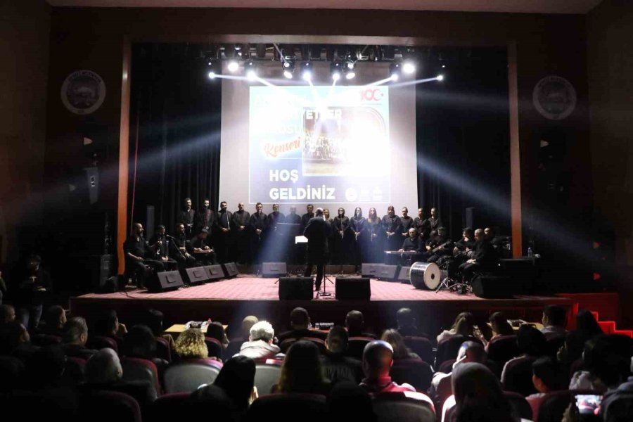 7 Üyesini Depremde Kaybeden Antakya Medeniyetler Korosu’ndan Duygu Dolu Konser