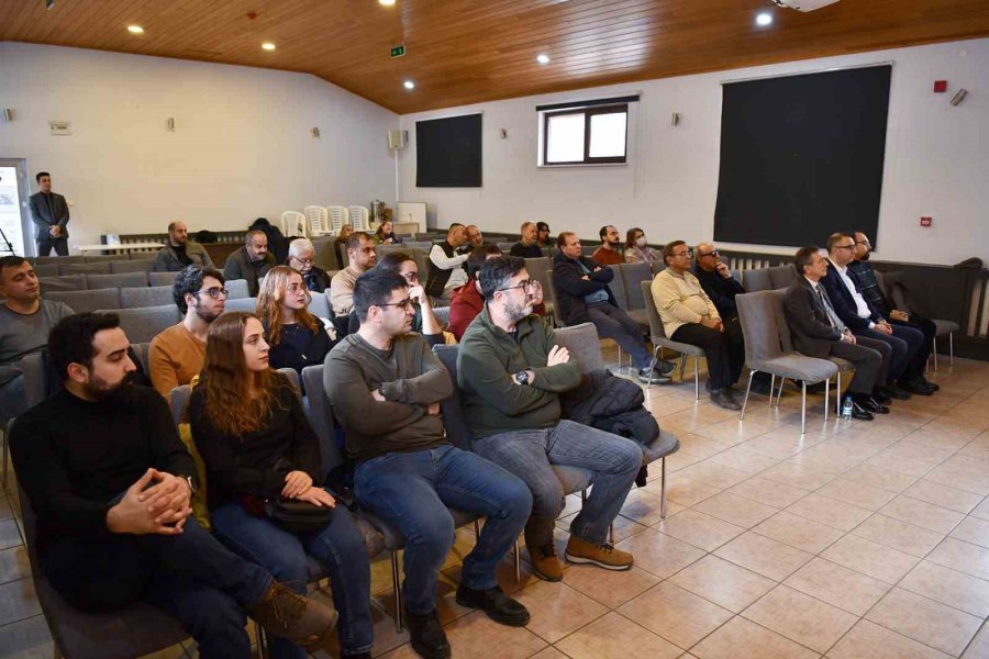 ‘lozan, Siyasal Krizler Ve Cumhuriyetin İlanı’ Anlatıldı