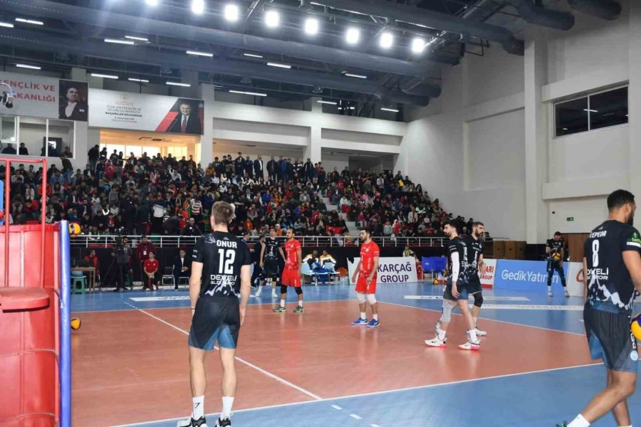 Axa Sigorta Efeler Ligi: Rams Global Cizre Belediyespor: 3 - Develi Belediyespor: 0