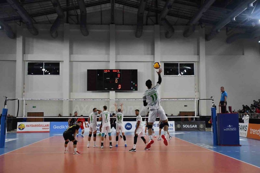 Axa Sigorta Efeler Ligi: Rams Global Cizre Belediyespor: 3 - Develi Belediyespor: 0