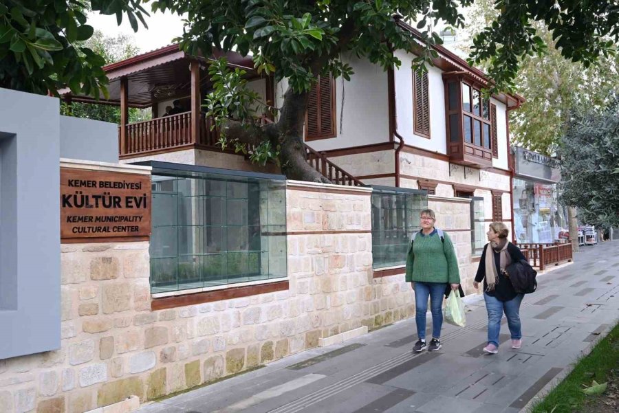 Kemer’in Kent Belleği Kültür Evi’nde Sergilenecek