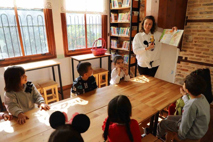 Ebeveyn Çocuk Atölyesi Ve Çocuk Kütüphanesi’nde Renkli Etkinlikler Sürüyor