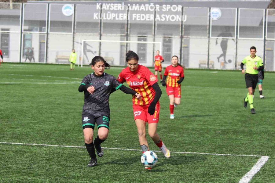 Kadınlar 1. Lig: Kayseri Kadın Fk: 3 - Sakarya Kadın Fk: 0