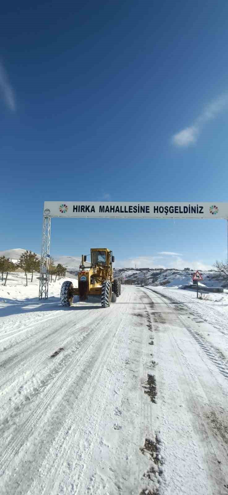 Kayseri’de Ulaşıma Kapanan 273 Mahalle Yolu Açıldı