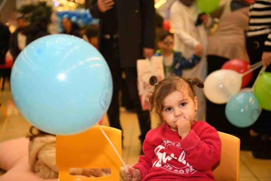 Büyükşehir’in Sömestr Tatil Şenliği’nde Minikler Çok Eğlendi