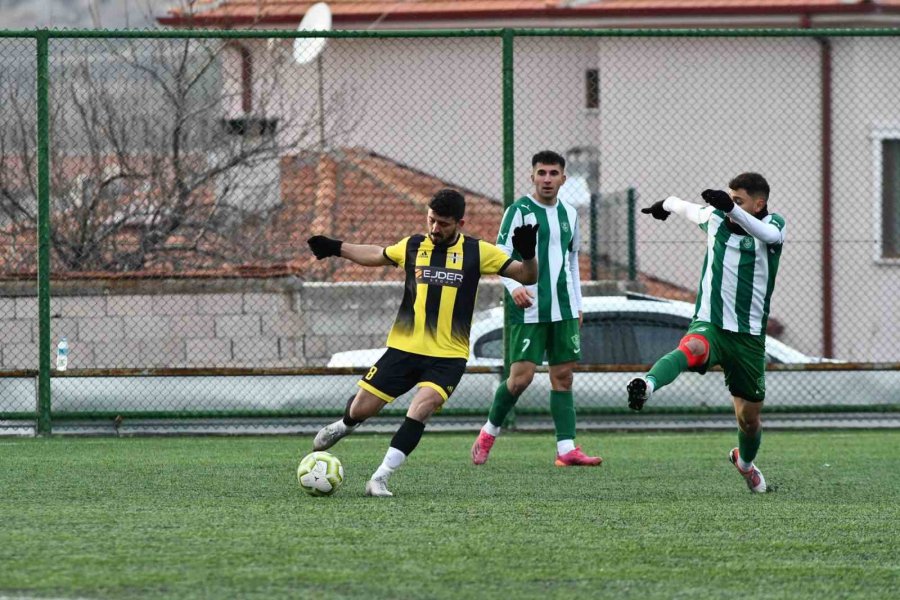 Kayseri Süper Amatör Küme: Kayseri Şekerspor: 1 - Kayserigücü Fk: 2