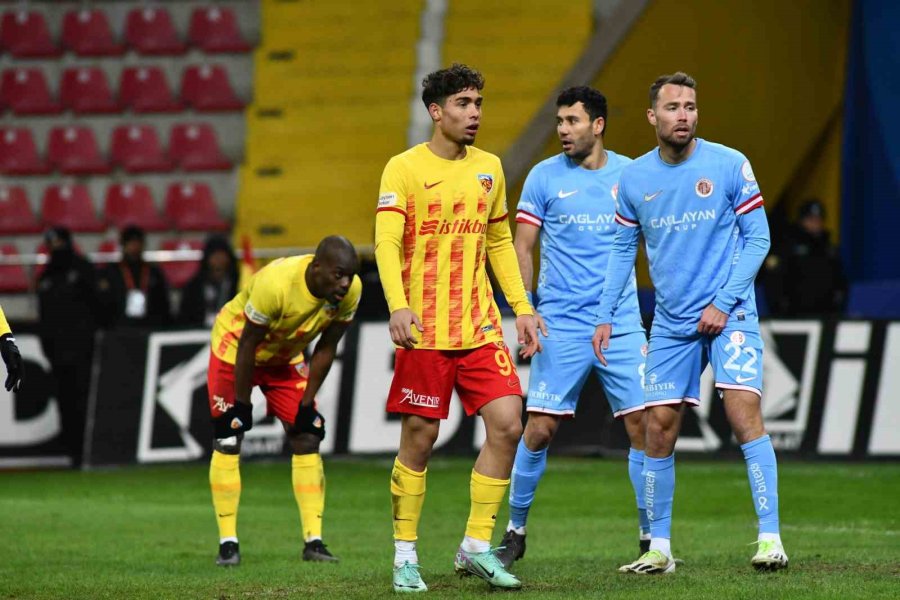 Trendyol Süper Lig: Kayserispor: 1 - Antalyaspor: 1 (maç Sonucu)