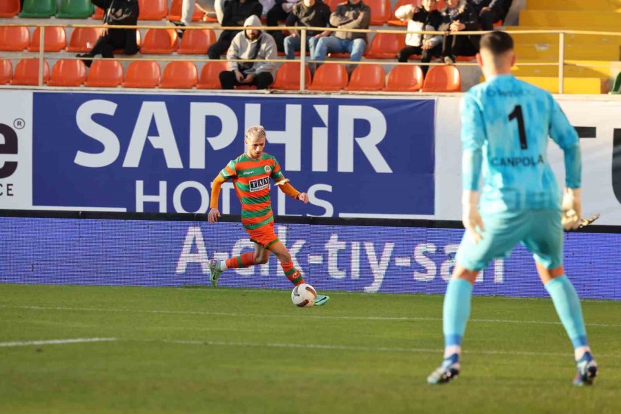 Trendyol Süper Lig: Alanyaspor: 1 - Pendikspor: 1 (maç Sonucu)