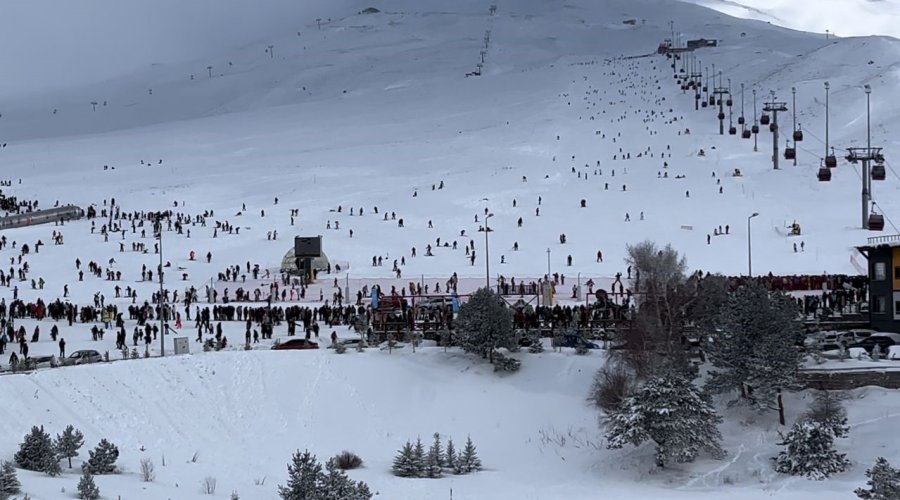 Erciyes Hafta Sonu 123 Bin Kişiyi Ağırladı