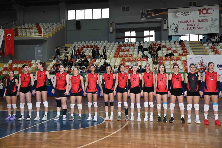 Manavgat’un Sultanları Play-off’ta