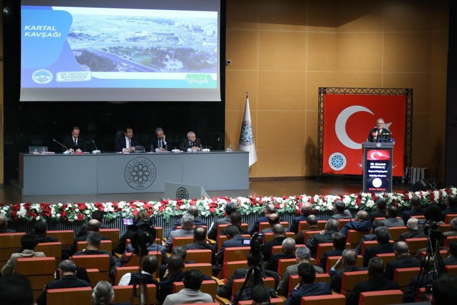 Başkan Büyükkılıç, Yeni Dönemdeki Projelerden 14 Tanesini Açıkladı