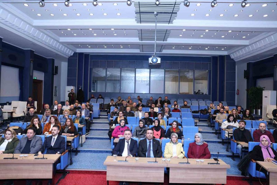 Büyükşehir, Kayseri Kariyer Konferansları’nın 3’üncüsü Gerçekleştirdi