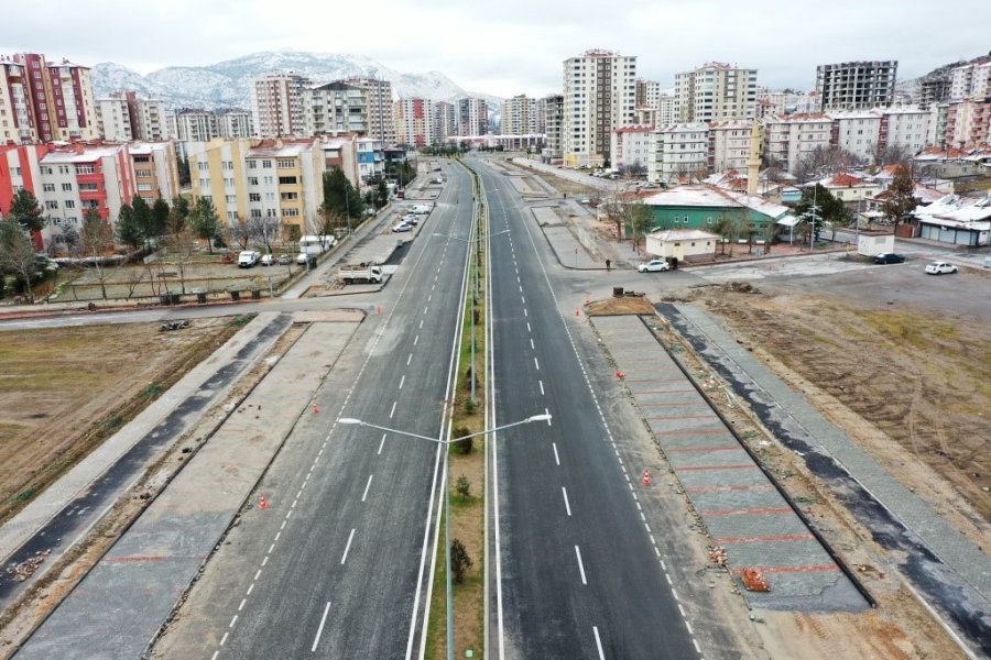 Başkan Çolakbayrakdar: “kocasinan’ın Yeni Bulvarı Ve Yolları, Türkiye’ye Örnek”