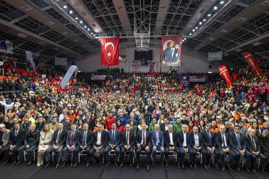 Başkan Seçer’den Maaş Müjdesi: İşçilerin Taban Ücreti 25 Bin 100 Tl Oldu