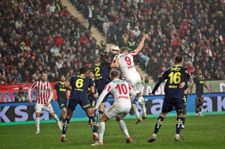 Trendyol Süper Lig: Antalyaspor: 0 - Fenerbahçe: 2 (maç Sonucu)