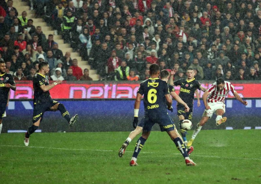 Trendyol Süper Lig: Antalyaspor: 0 - Fenerbahçe: 2 (maç Sonucu)