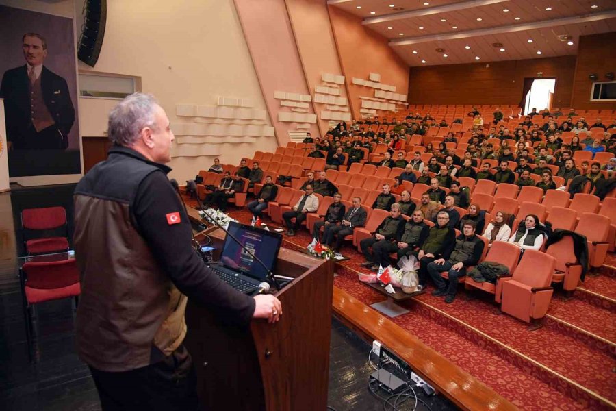 Eskişehir Orman Bölge Müdürlüğü Çalışanlarına Protokol Eğitimi Verildi