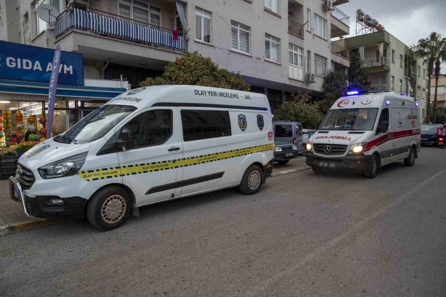 Dinlenmek İçin Geçtiği Odasında Ailesi Tarafından Cansız Bedeni Bulundu