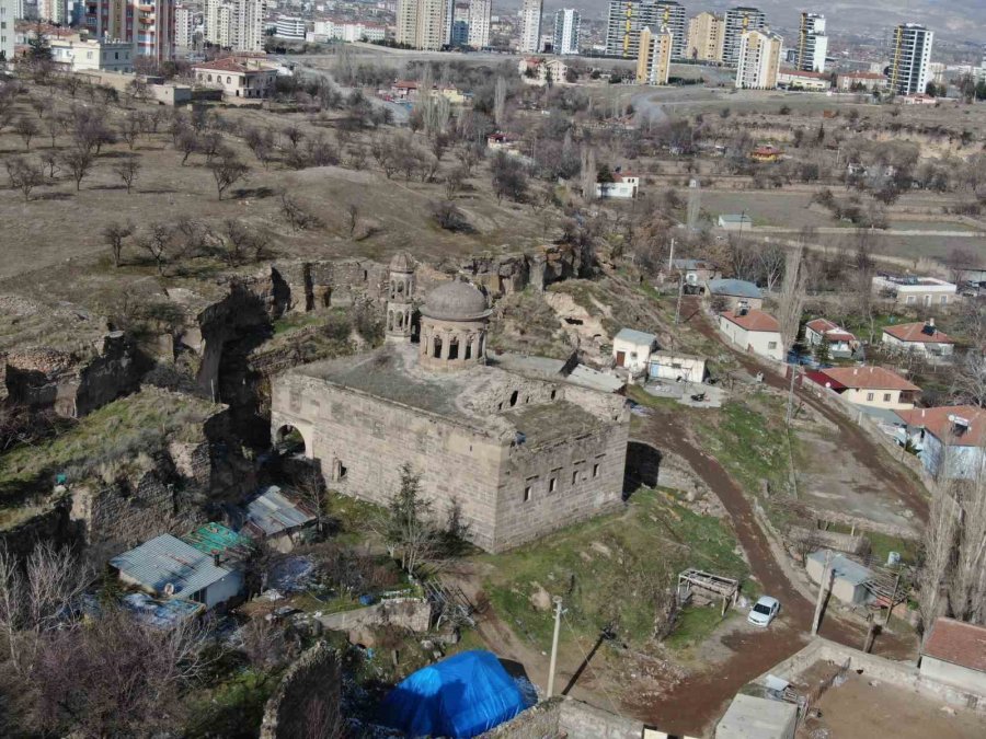 9 Asırlık Mahalle Turizme Kazandırılmayı Bekliyor