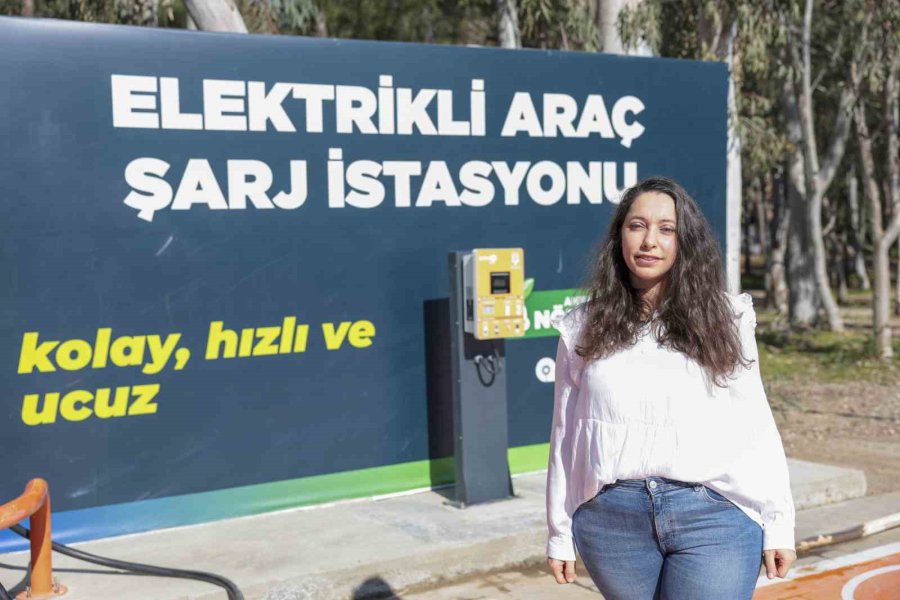 Büyükşehir Belediyesi 25 Elektrikli Araç Şarj İstasyonu Kurdu