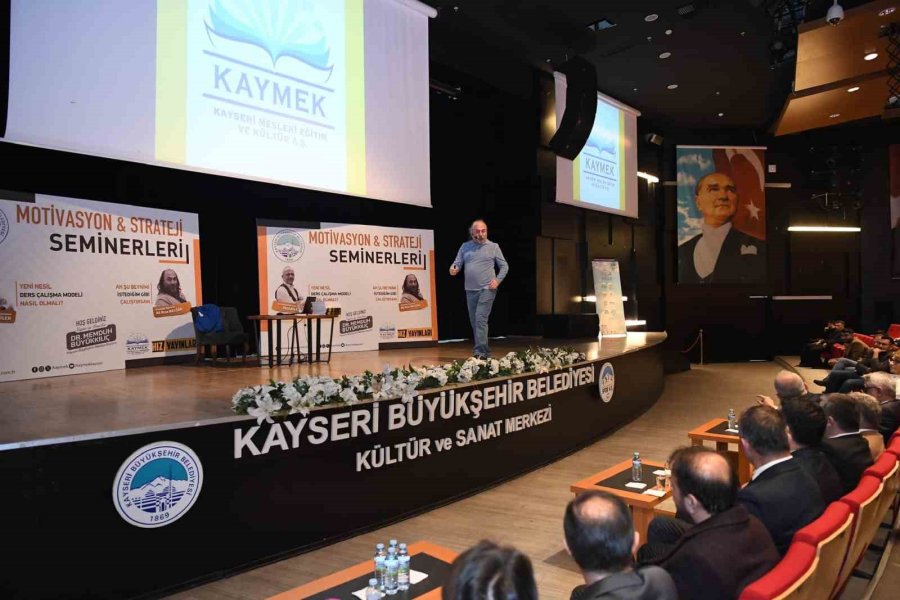 Başkan Büyükkılıç, Kaymek’in Gençleriyle Kucaklaştı