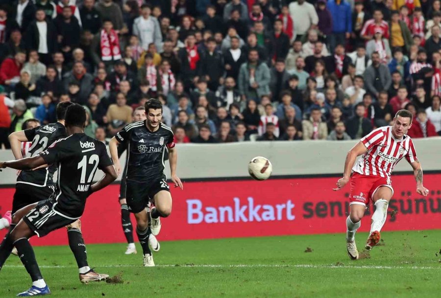 Ziraat Türkiye Kupası: Antalyaspor: 1 - Beşiktaş: 0 (ilk Yarı)