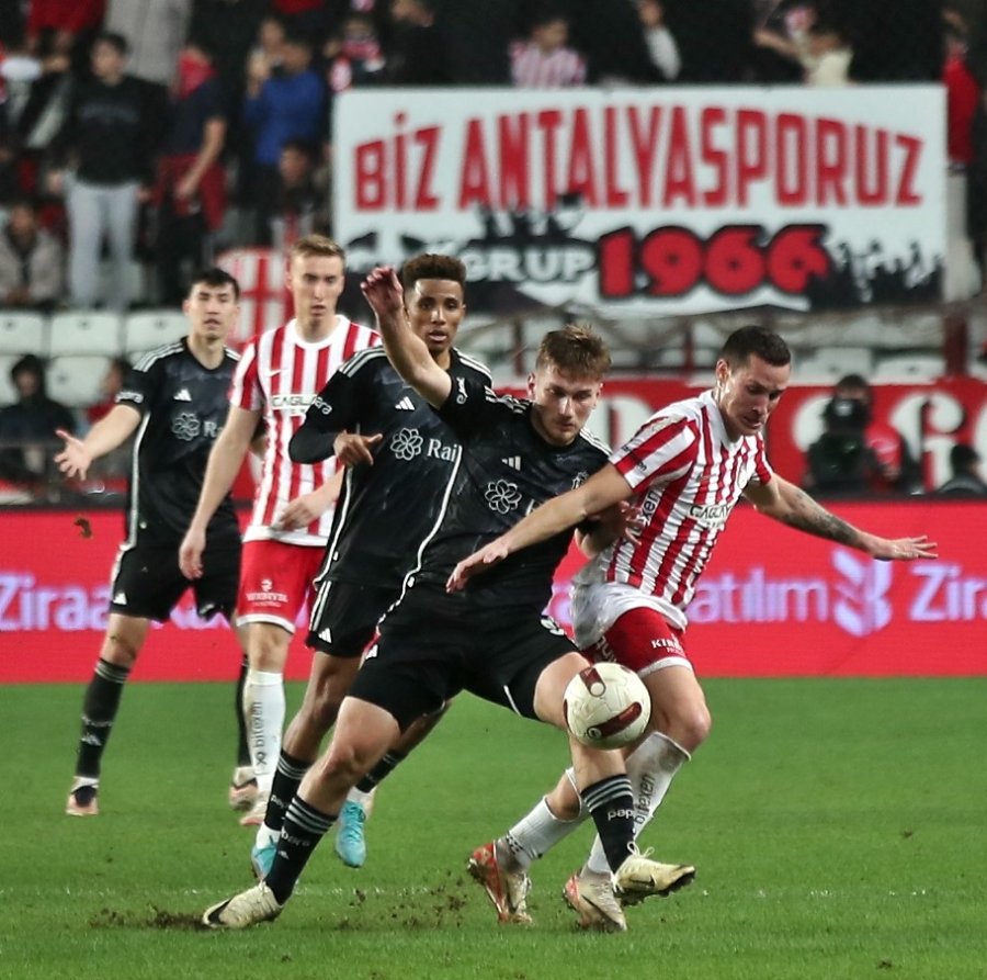 Ziraat Türkiye Kupası: Antalyaspor: 2 - Beşiktaş: 1 (maç Sonucu)