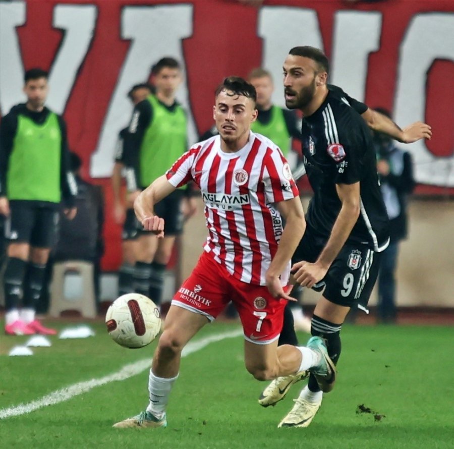 Ziraat Türkiye Kupası: Antalyaspor: 2 - Beşiktaş: 1 (maç Sonucu)