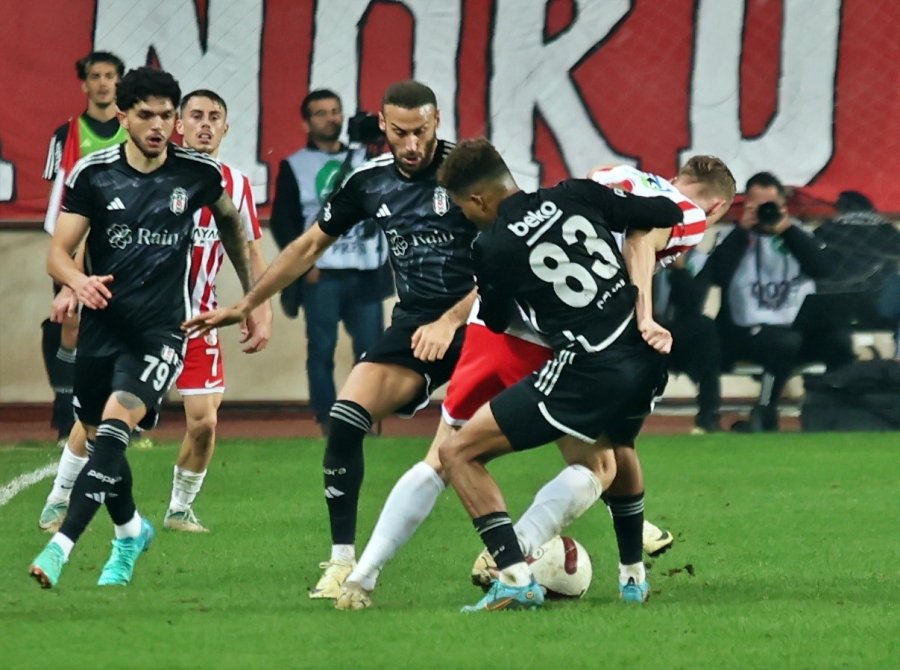 Ziraat Türkiye Kupası: Antalyaspor: 2 - Beşiktaş: 1 (maç Sonucu)