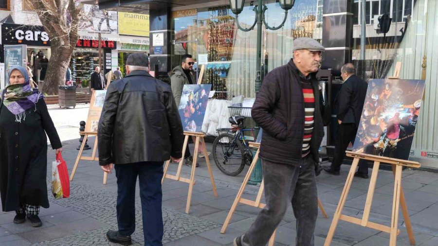 İz Derneğinden 6 Şubat’ı Anlatan Resim Sergisi Yoğun İlgi Gördü