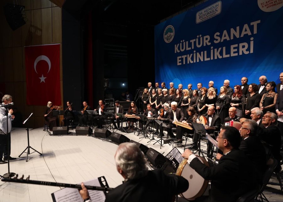 Vatandaşlar, Türk Sanat Müziği Konseri’nde Buluştu