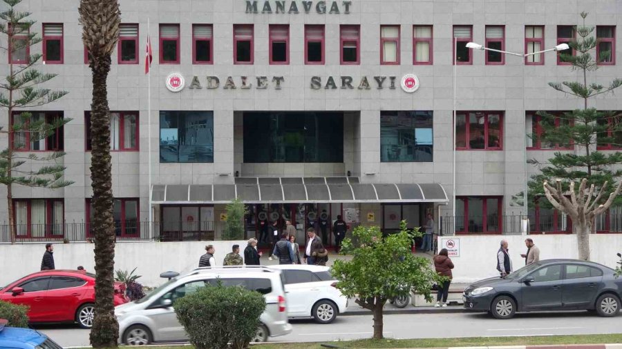 Antalya’da Eski İyi Parti İlçe Başkanına Silahlı Saldırıda 4 Tutuklama