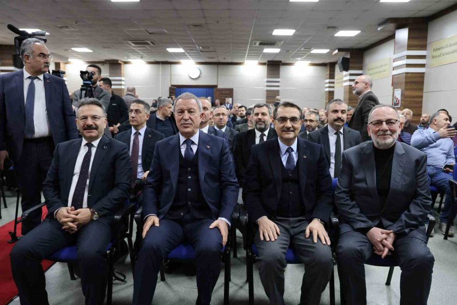 Ak Parti Milletvekili Hulusi Akar: “tsk Depremin İlk Saatinden Beri Sahada, Bunu Bilin”