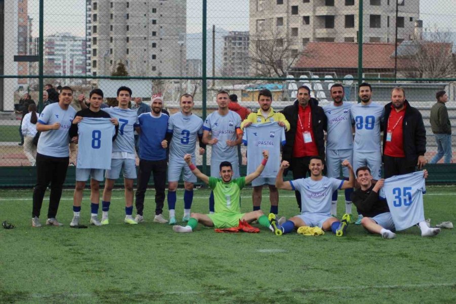 Amaratspor Şampiyon Oldu