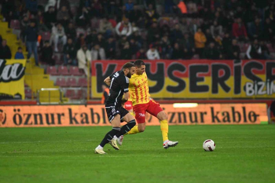 Trendyol Süper Lig: Kayserispor: 0 - Beşiktaş: 0 (ilk Yarı)