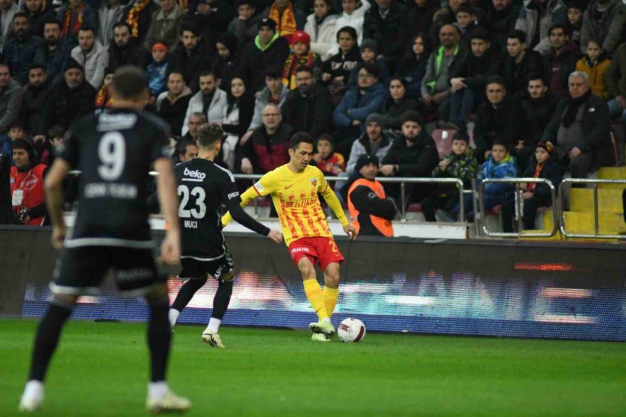 Trendyol Süper Lig: Kayserispor: 0 - Beşiktaş: 0 (maç Devam Ediyor)