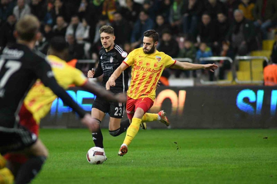 Trendyol Süper Lig: Kayserispor: 0 - Beşiktaş: 0 (maç Devam Ediyor)