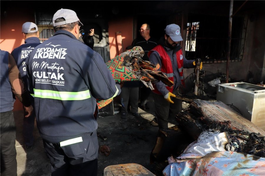 Akdeniz Belediyesi, Zor Gününde Vatandaşı Yalnız Bırakmadı