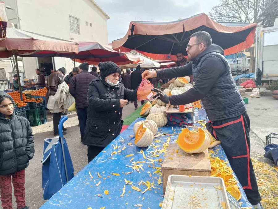 Havaların Isınması Pazarcı Esnafın Yüzünü Güldürdü